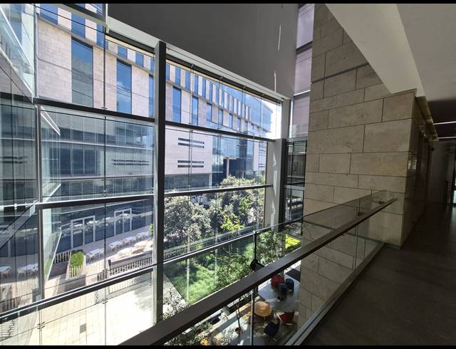 1,154M² OFFICE TO LET IN SANDTON CENTRAL